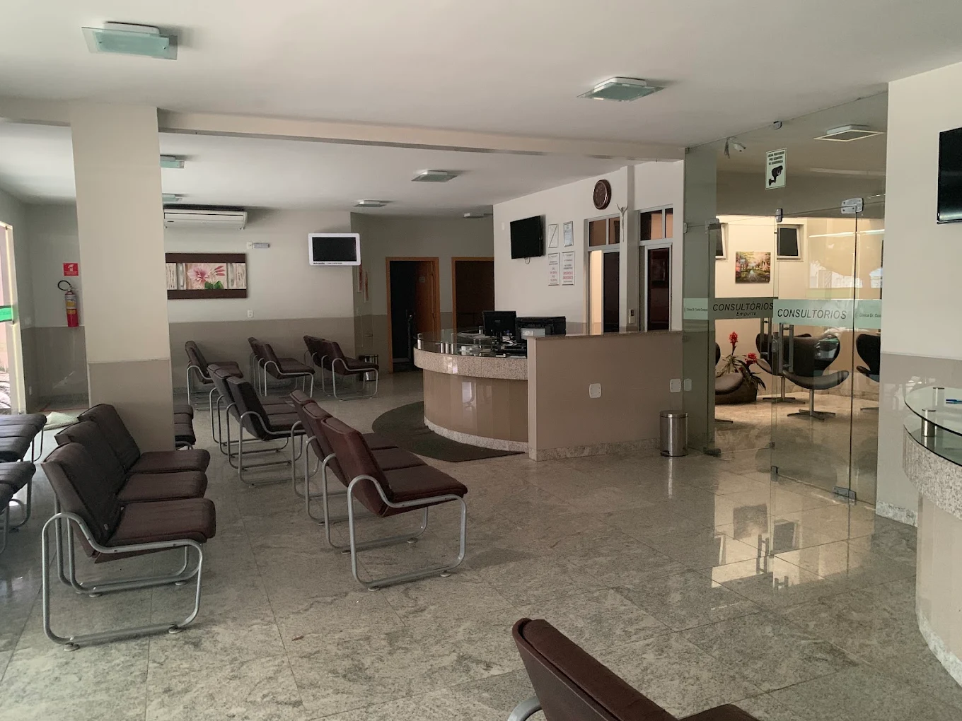 Recepção da Clínica Costa Campos, em Itapipoca